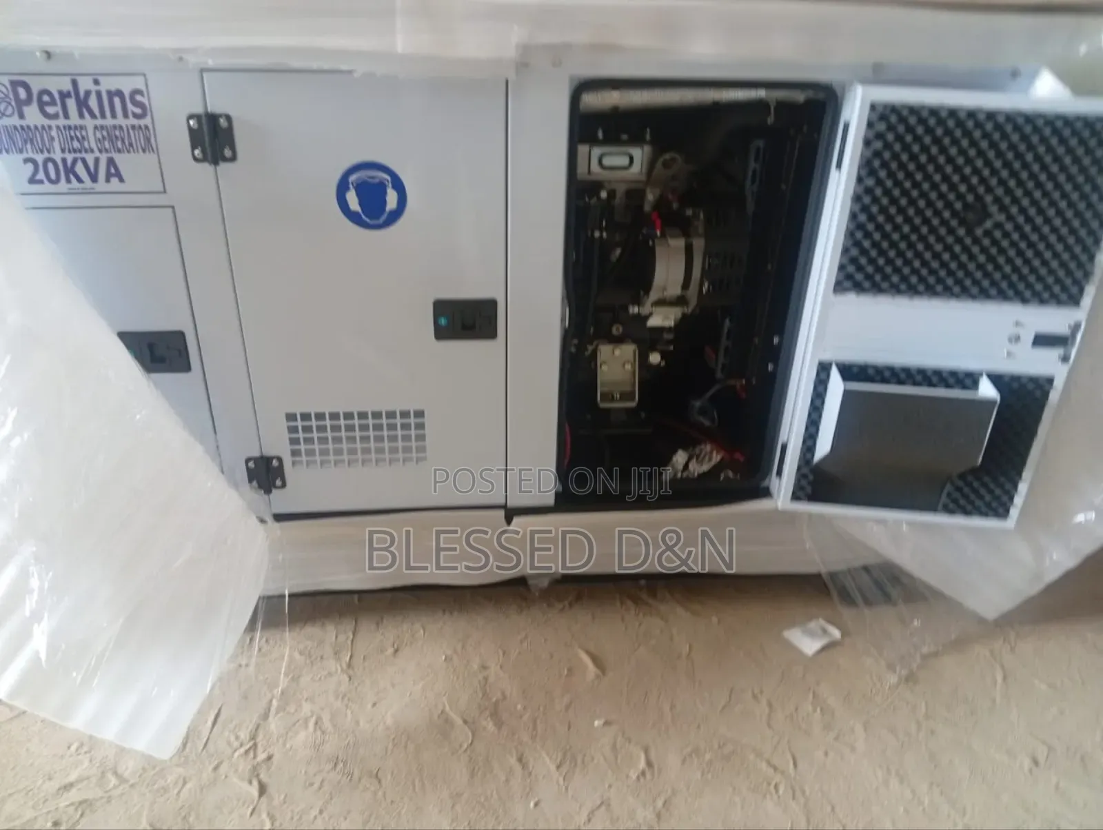 20kva Perkins Soundproof Generator Three Phase Auto Start