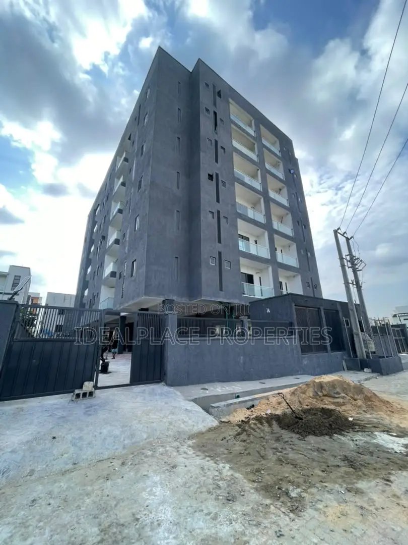 3bdrm Apartment in Ikate for sale