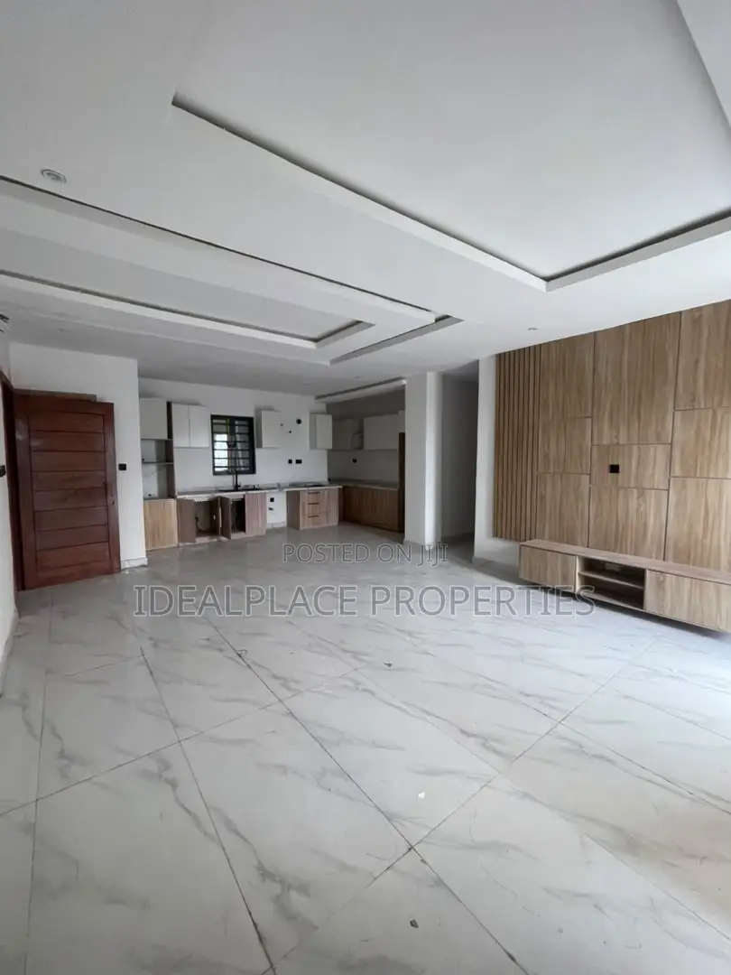 3bdrm Apartment in Ikate for sale