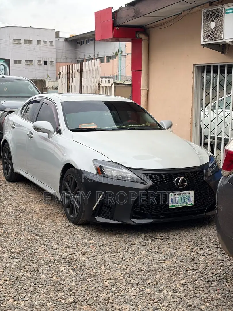 Lexus IS 2010 Silver