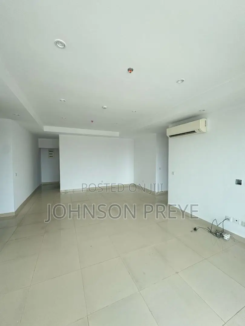 2bdrm Apartment in Lekki Phase 1 Right, Victoria Island for rent