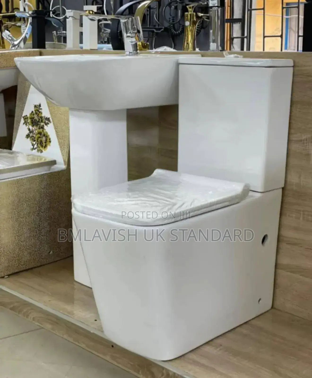 Eagle Standard UK Water Closet Set