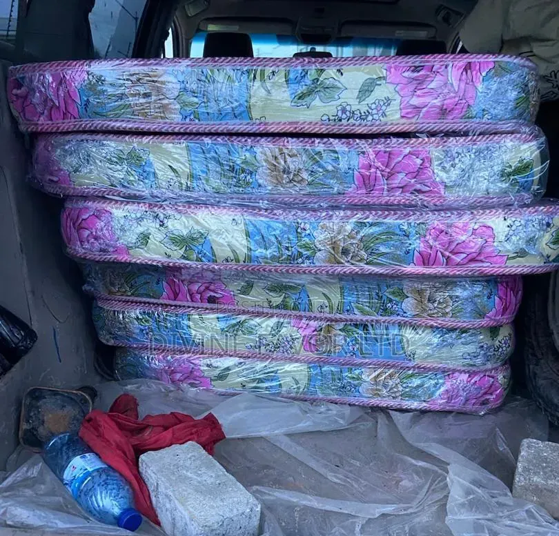 Worker's Room Dream Mattress 6 by 3 Feet 6 Inches Height