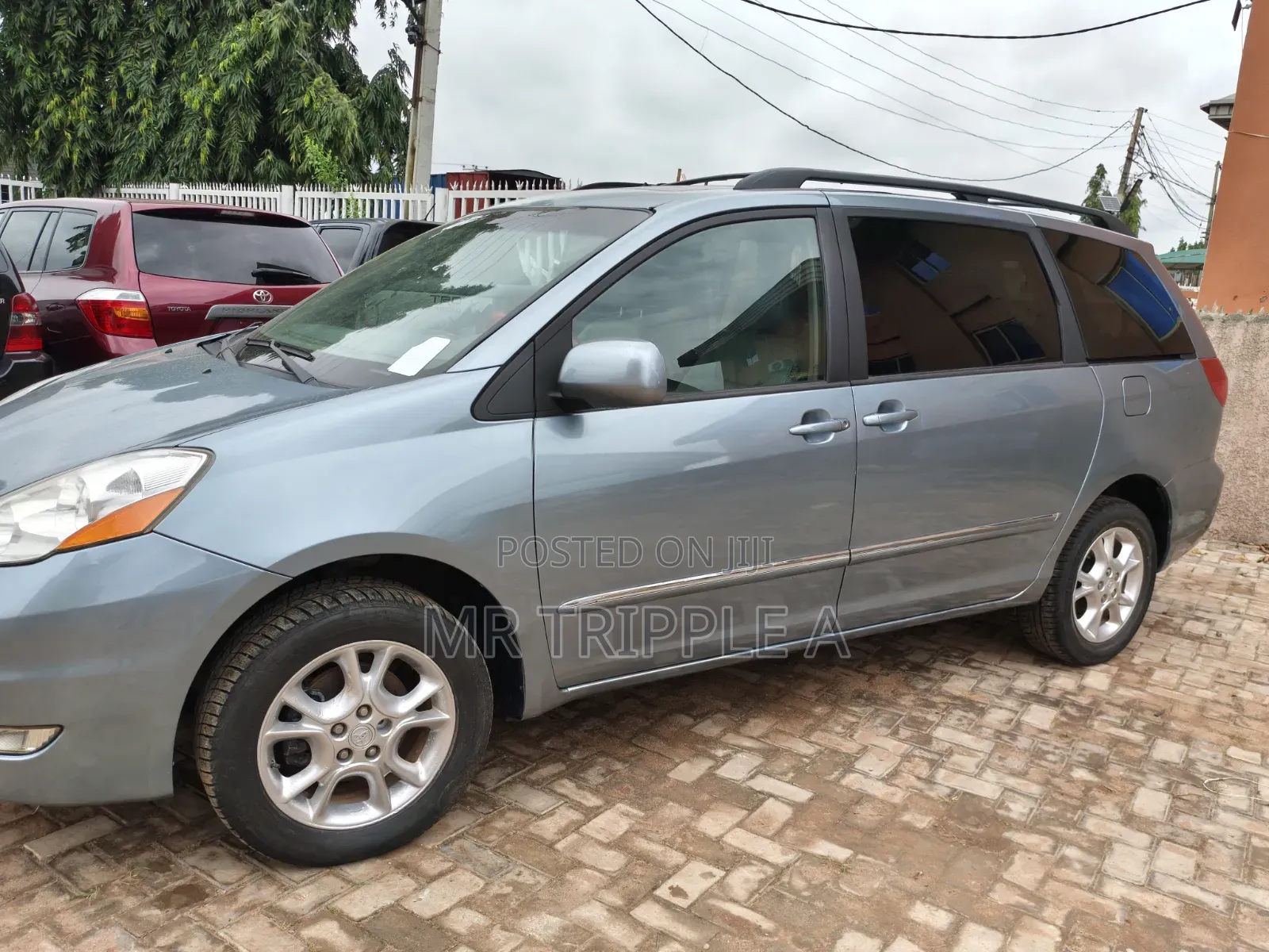 Toyota Sienna 2006 Blue