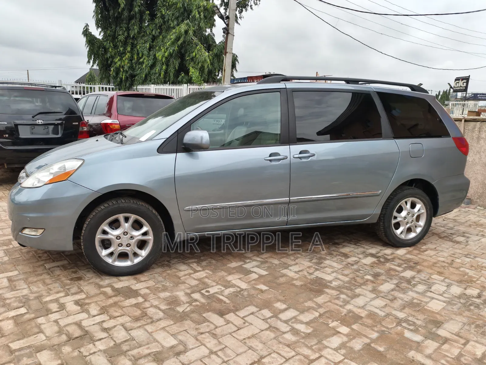 Toyota Sienna 2006 Blue