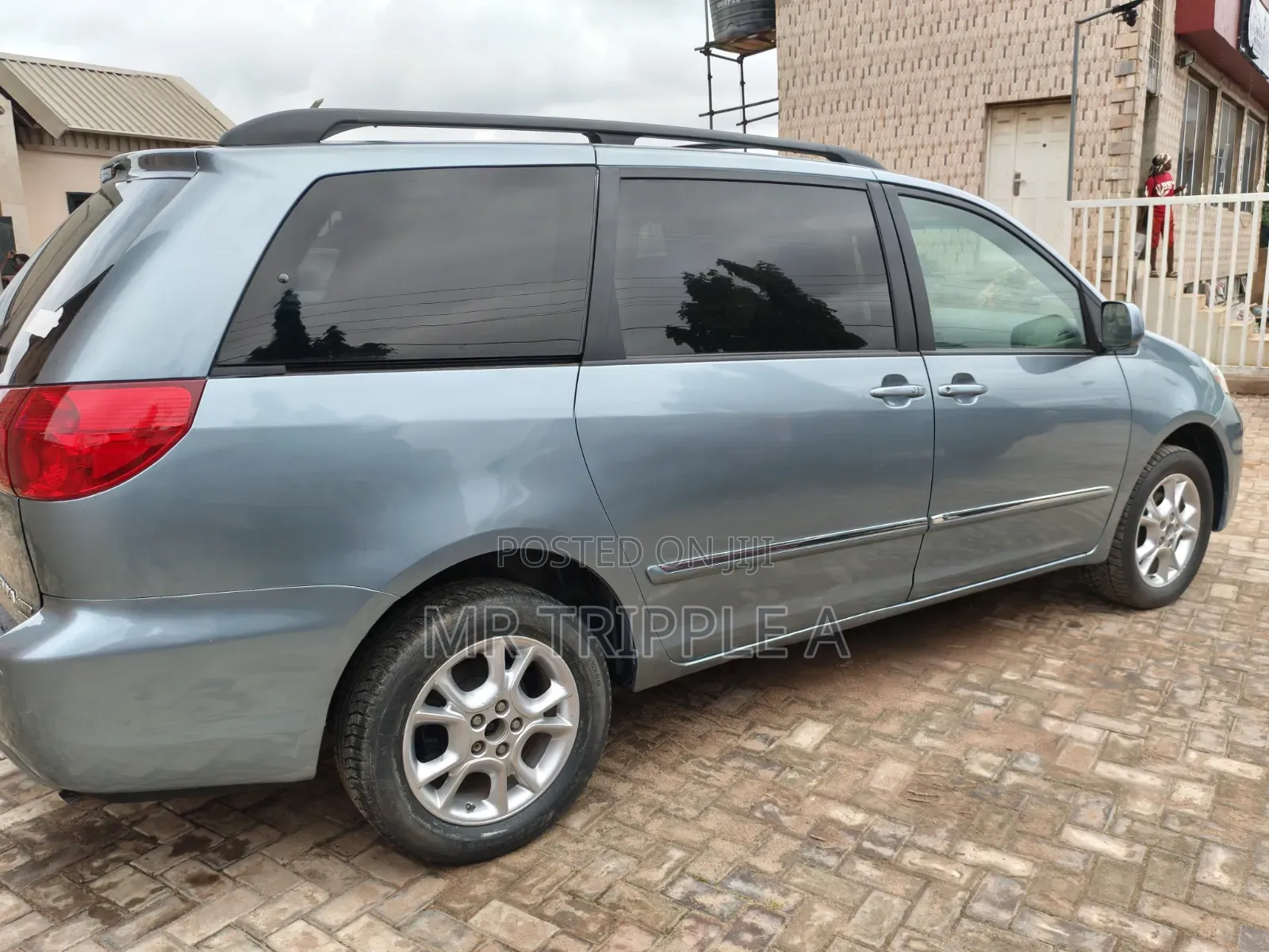 Toyota Sienna 2006 Blue