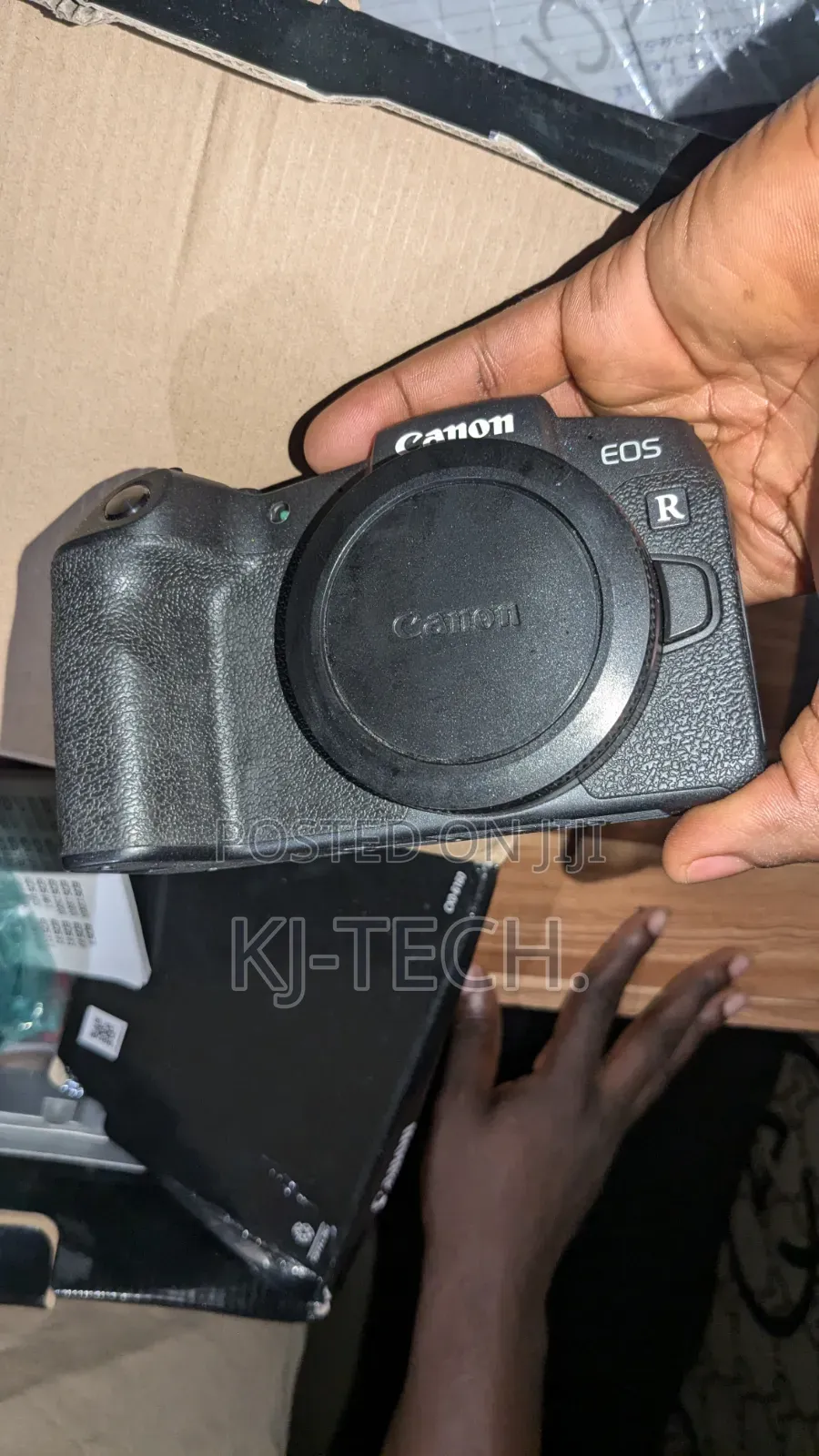 Canon RP (Mirrowless Camera)