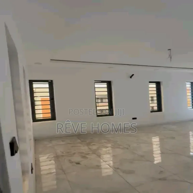 2bdrm Block of Flats in Pedro for rent