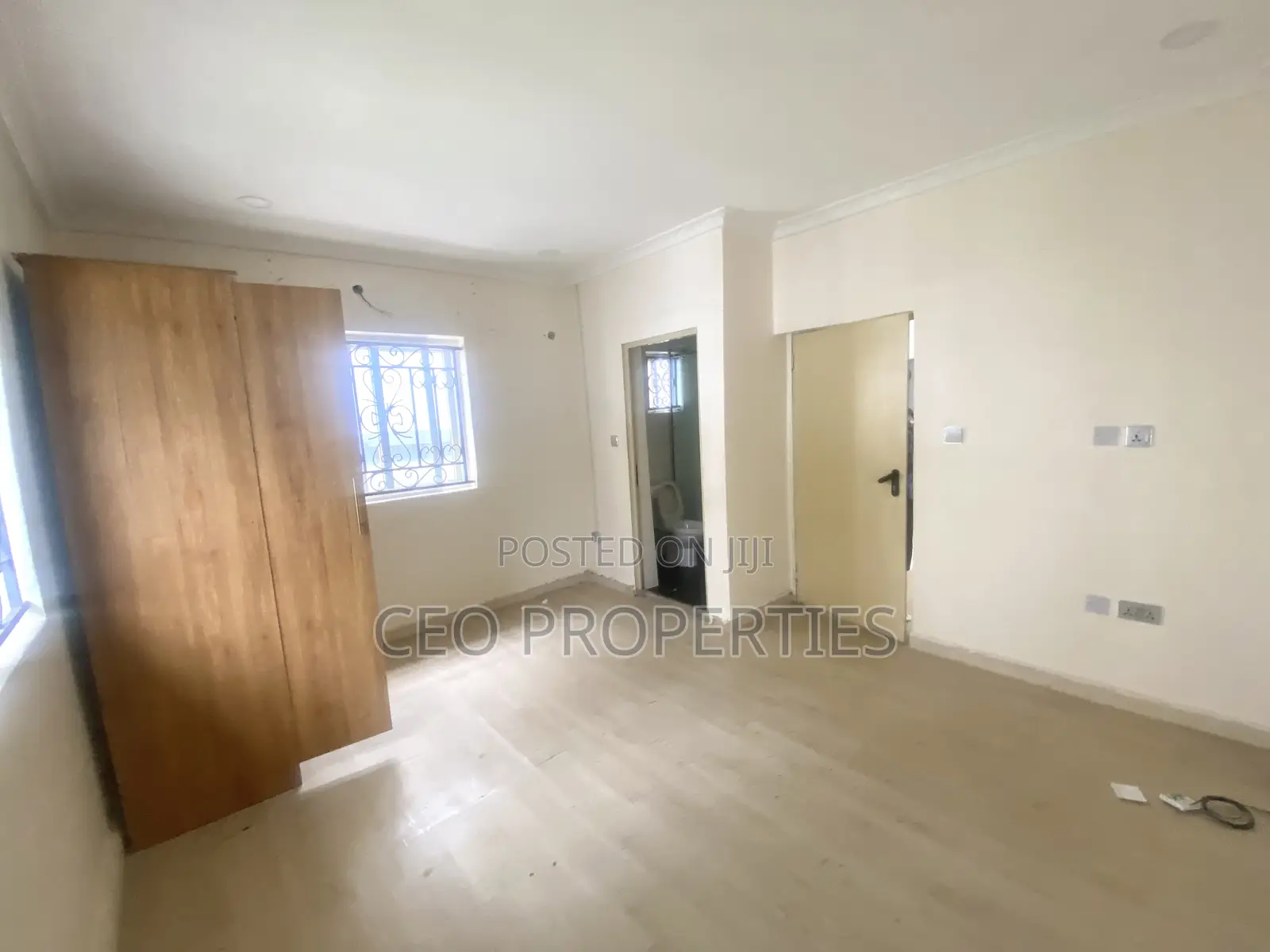 2bdrm Block of Flats in Jakande/Osapa - for rent