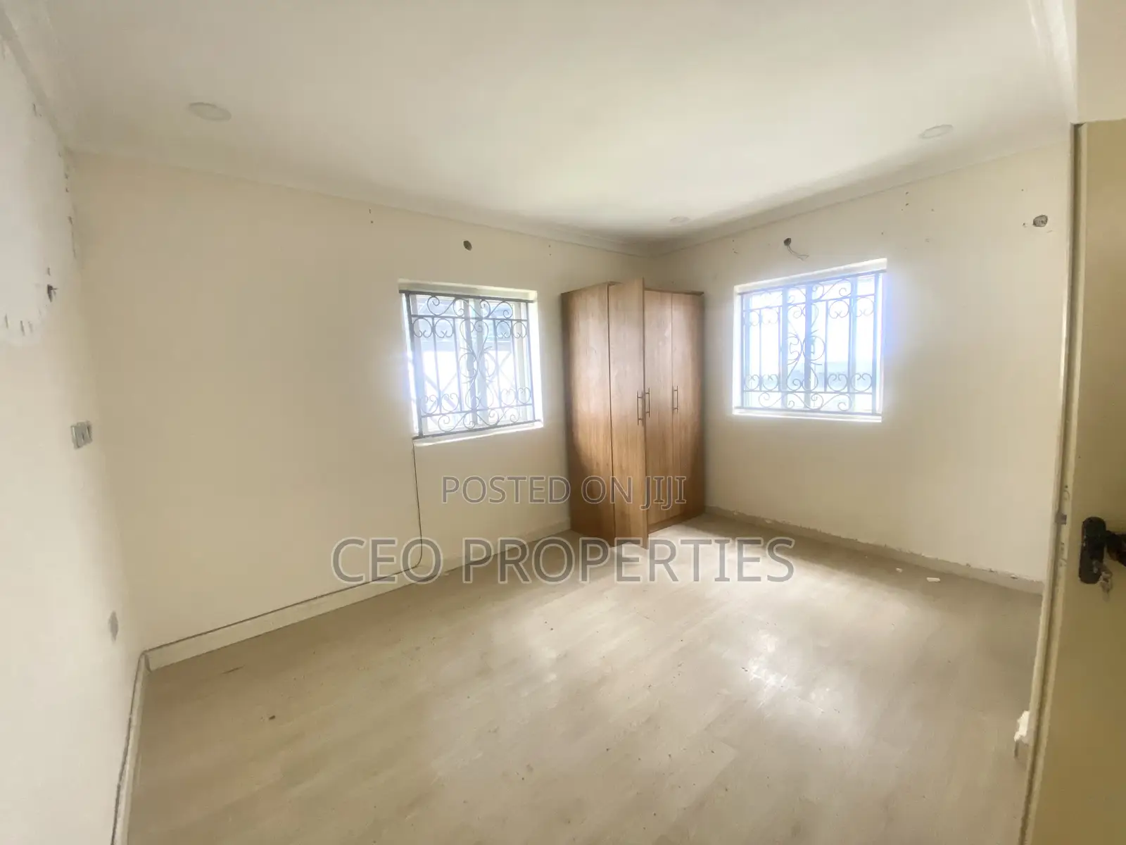 2bdrm Block of Flats in Jakande/Osapa - for rent