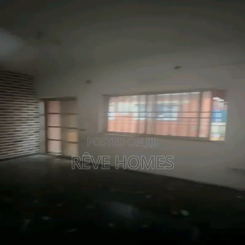 3bdrm Block of Flats in Ogudu-Orioke for rent