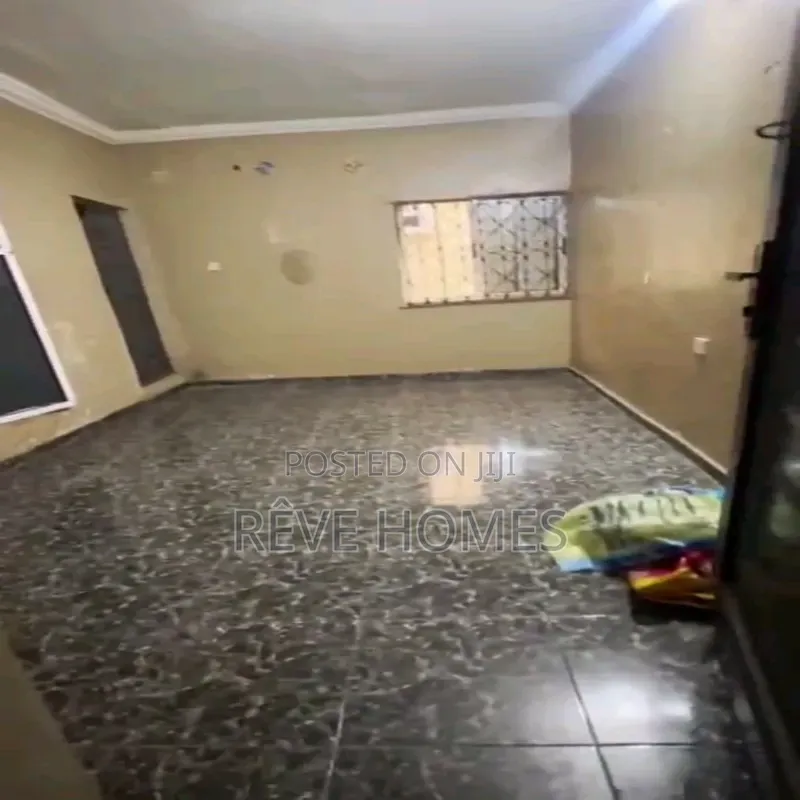 Studio Apartment in Shomolu / Shomolu for rent