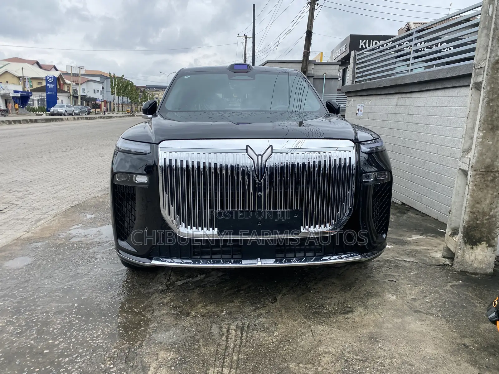 New Voyah Dream PHEV 2026 Black
