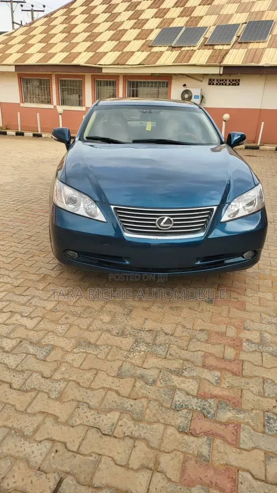 Lexus ES 350 2010 Blue