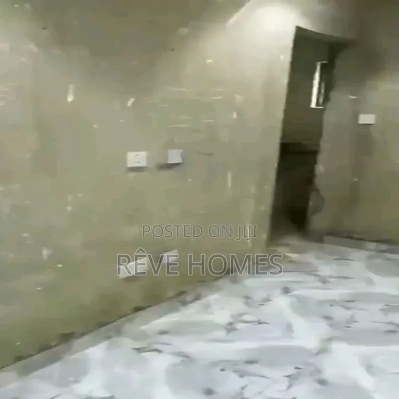 Mini Flat in Sabo / Yaba for rent