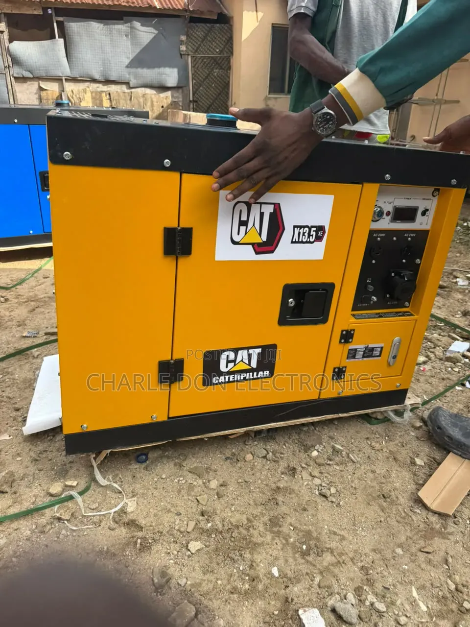 Heavy-Duty CAT 13.5kVA Silent Diesel Generator for Homes Businesses