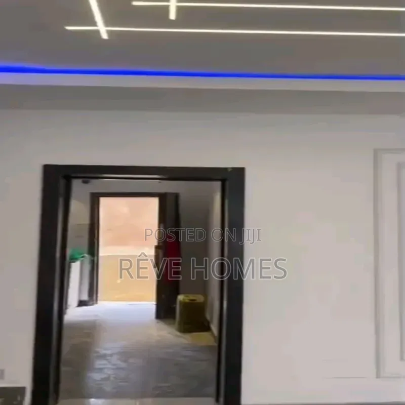 4bdrm Duplex in Ogudu GRA for rent