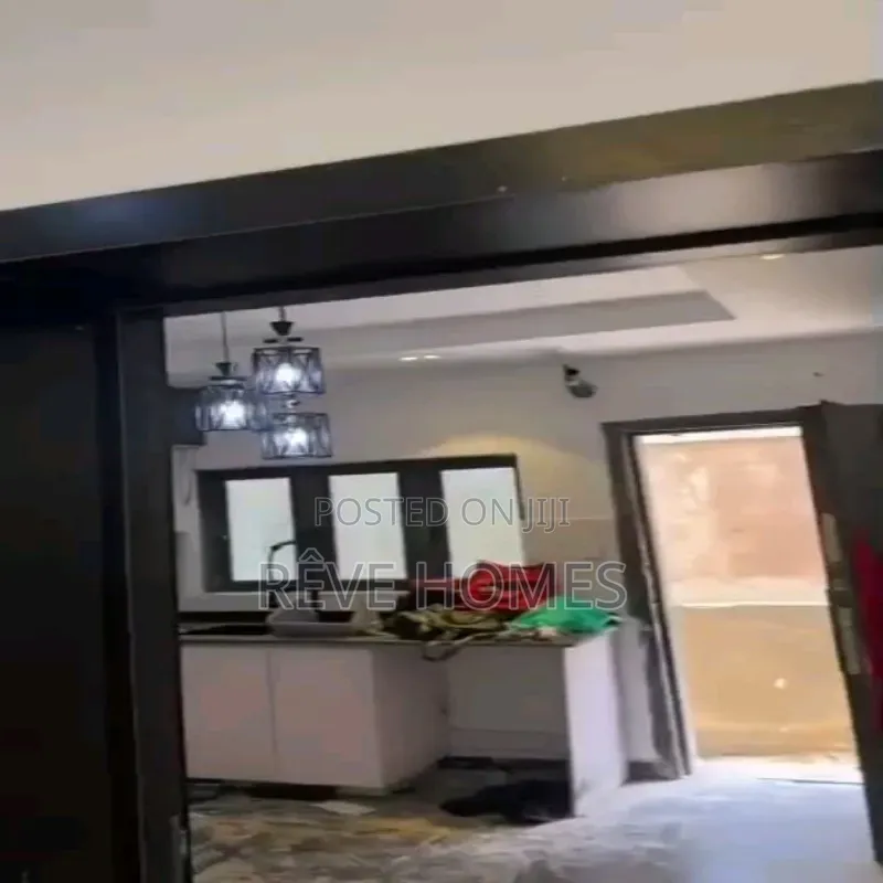 4bdrm Duplex in Ogudu GRA for rent
