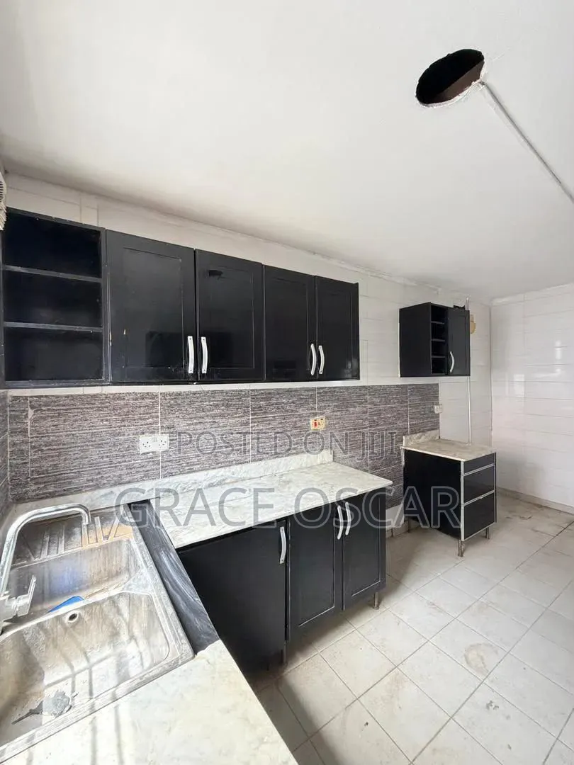 4bdrm Duplex in Lekki Phase 1 for sale