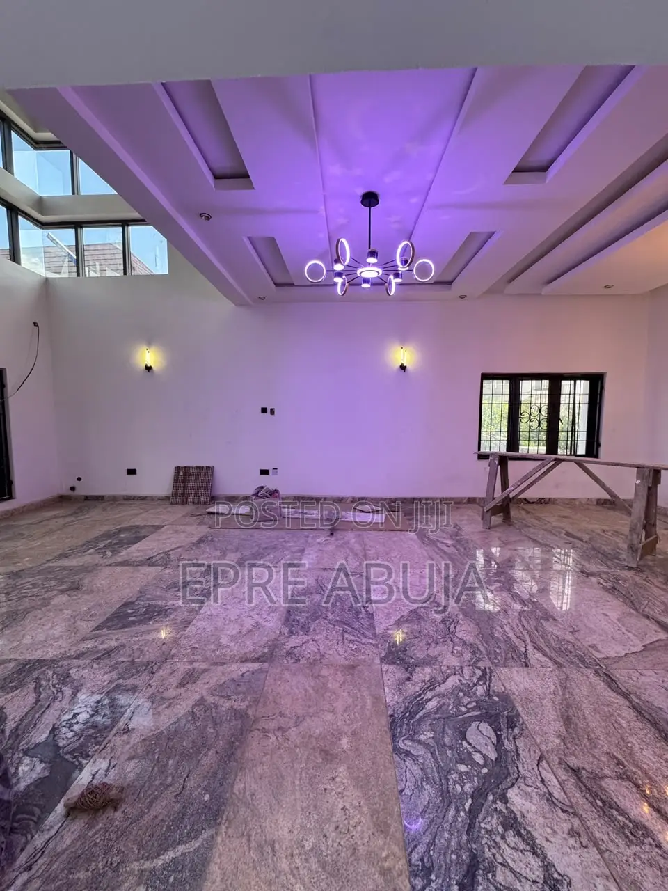 5bdrm Duplex in Guzape District for sale