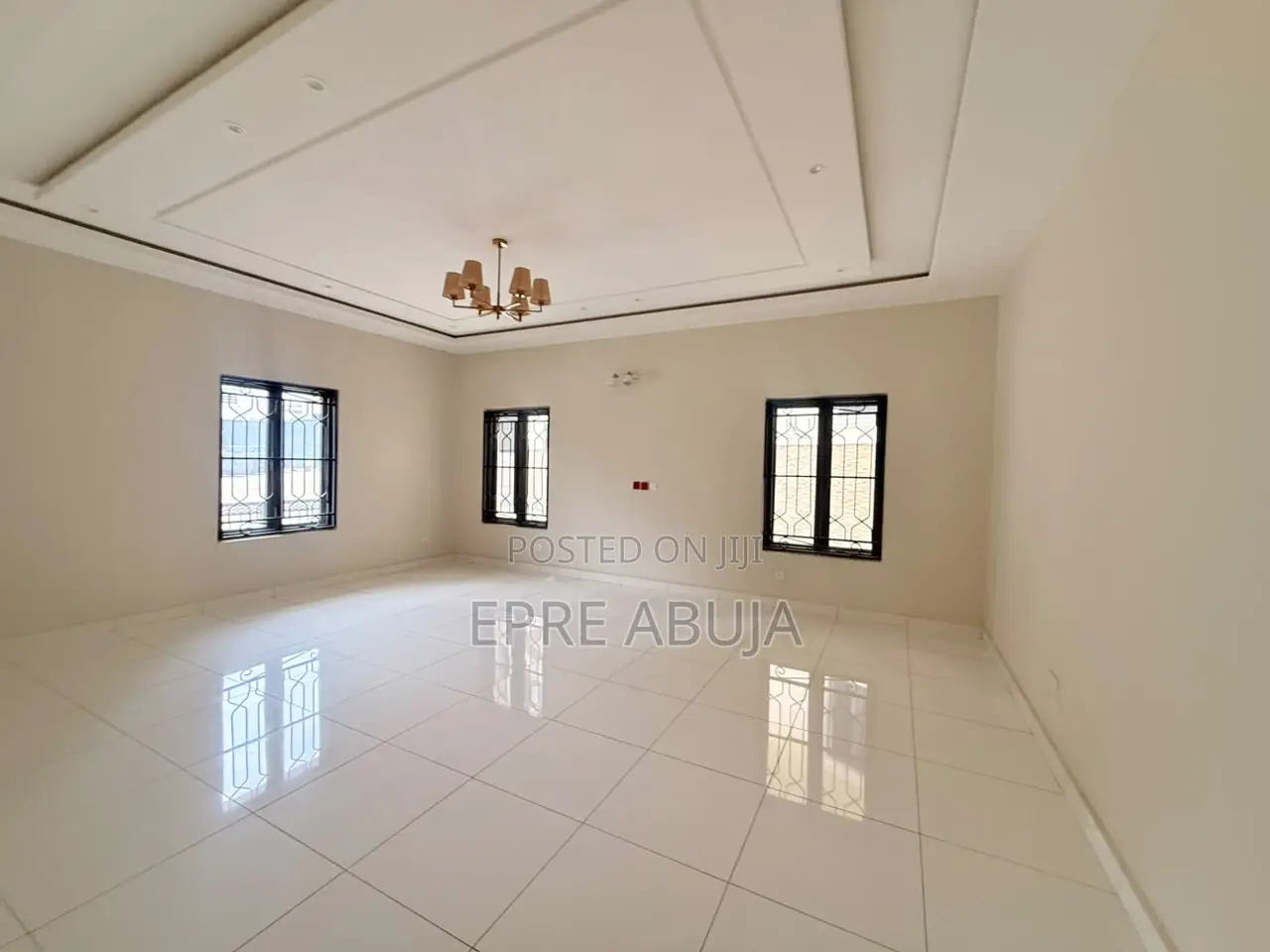 3bdrm Apartment in Maitama for rent