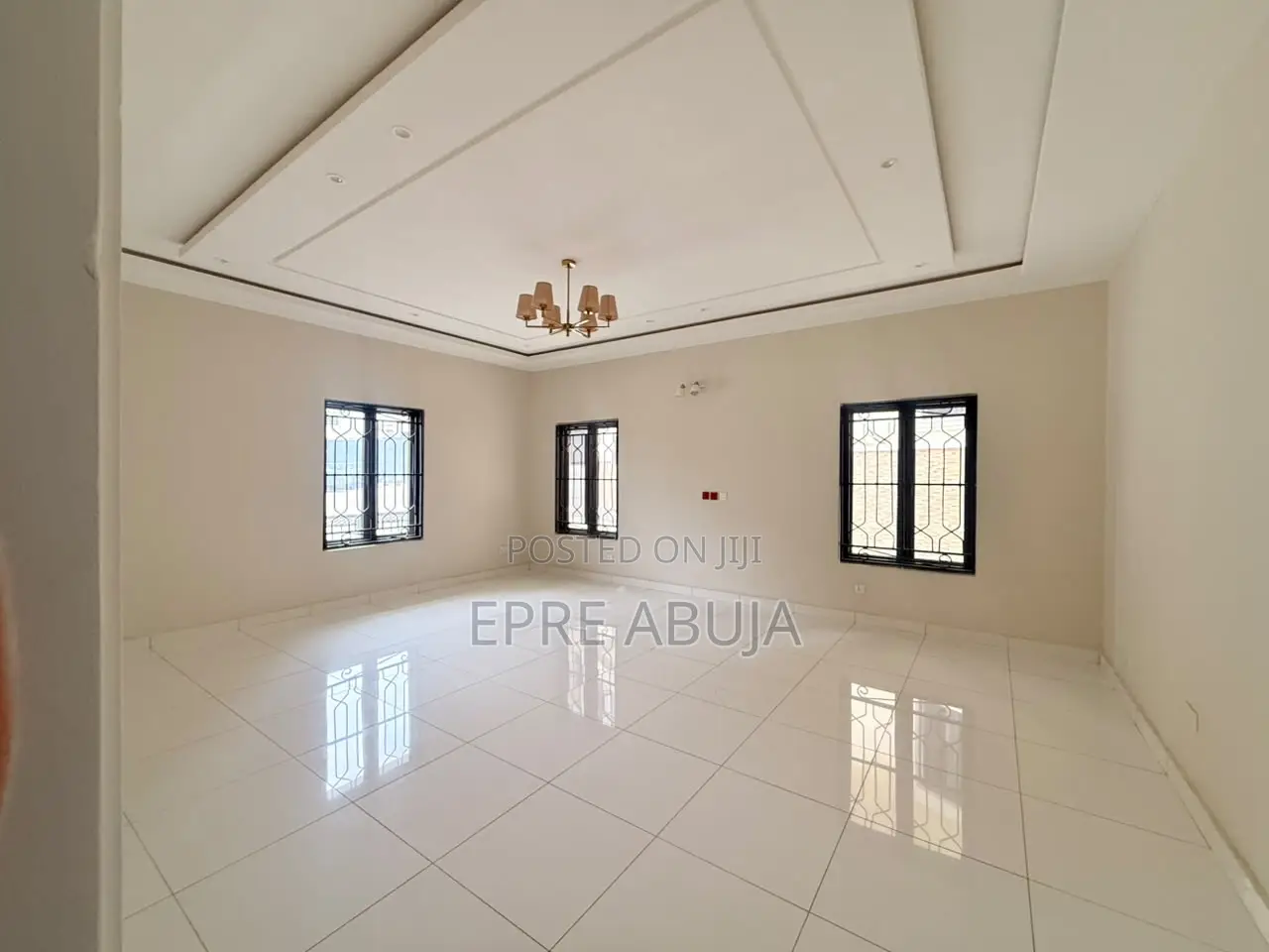 3bdrm Apartment in Maitama for rent