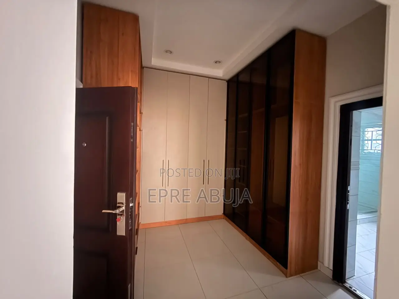 3bdrm Apartment in Maitama for rent