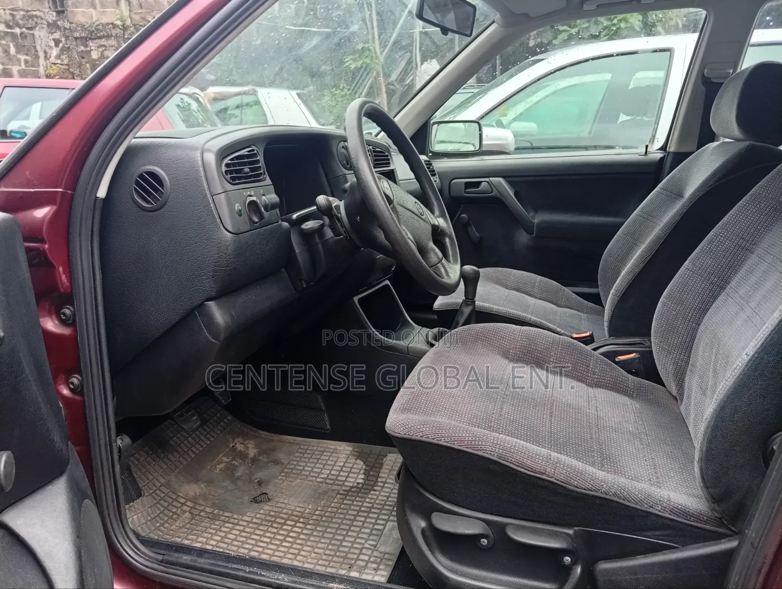 Volkswagen Vento 1997 Red