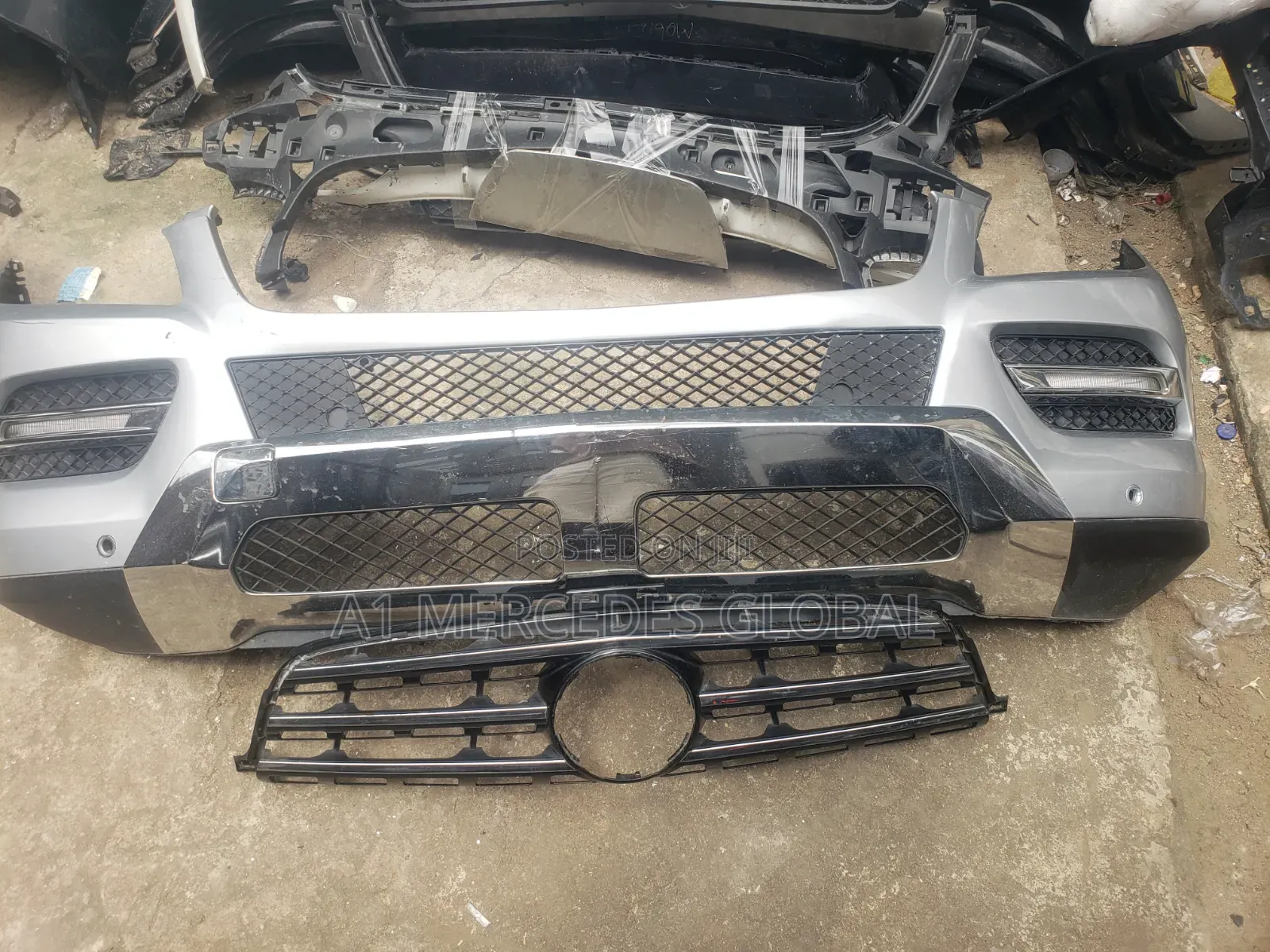 Mercedes-Benz ML350 W166 Front With Grill