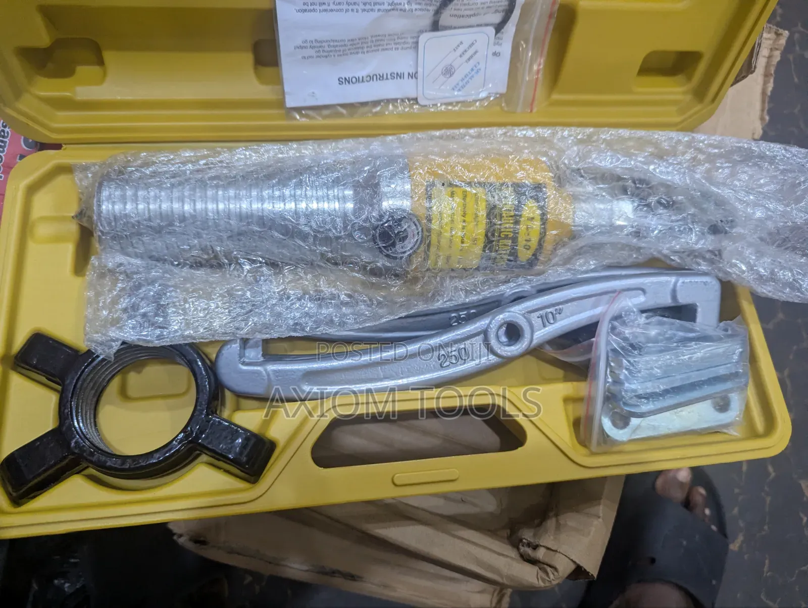 10 Tom Hydraulic Puller