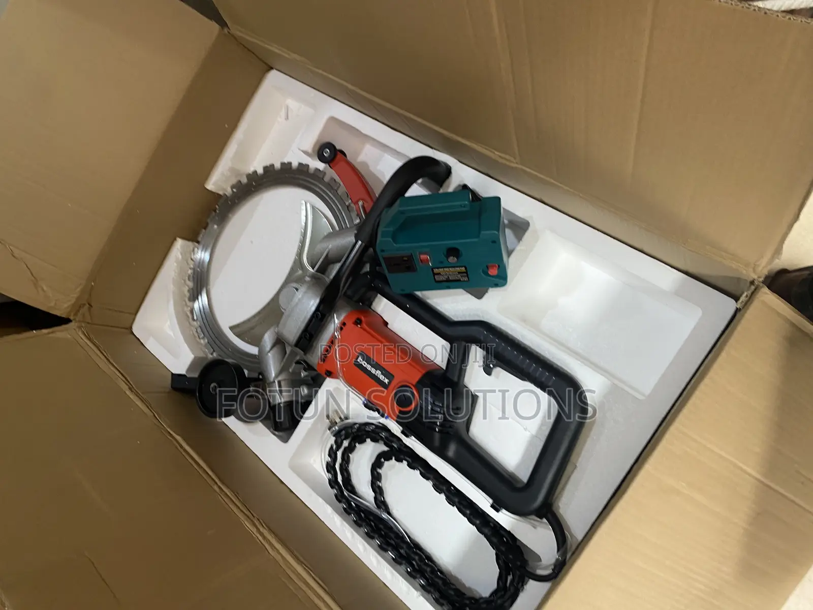 Concrete Cutting Machine