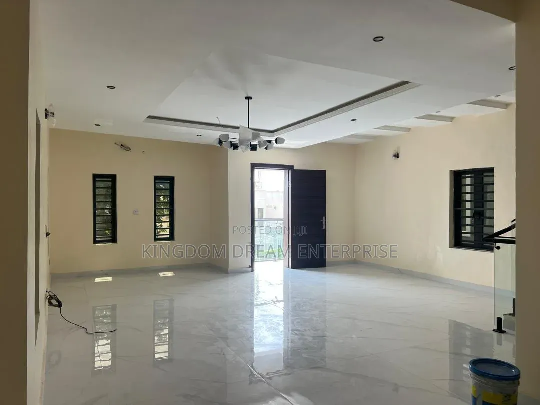 4bdrm House in Allen Avenue Ikeja for sale