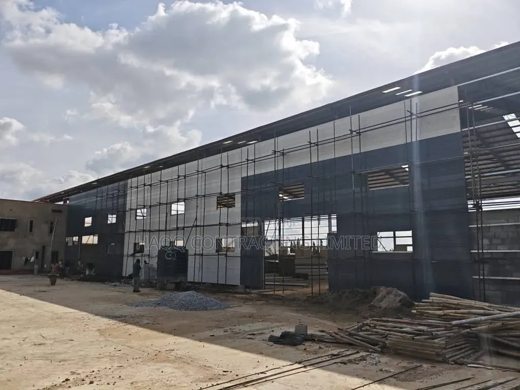 Insulated Panel Warehouse Construction
