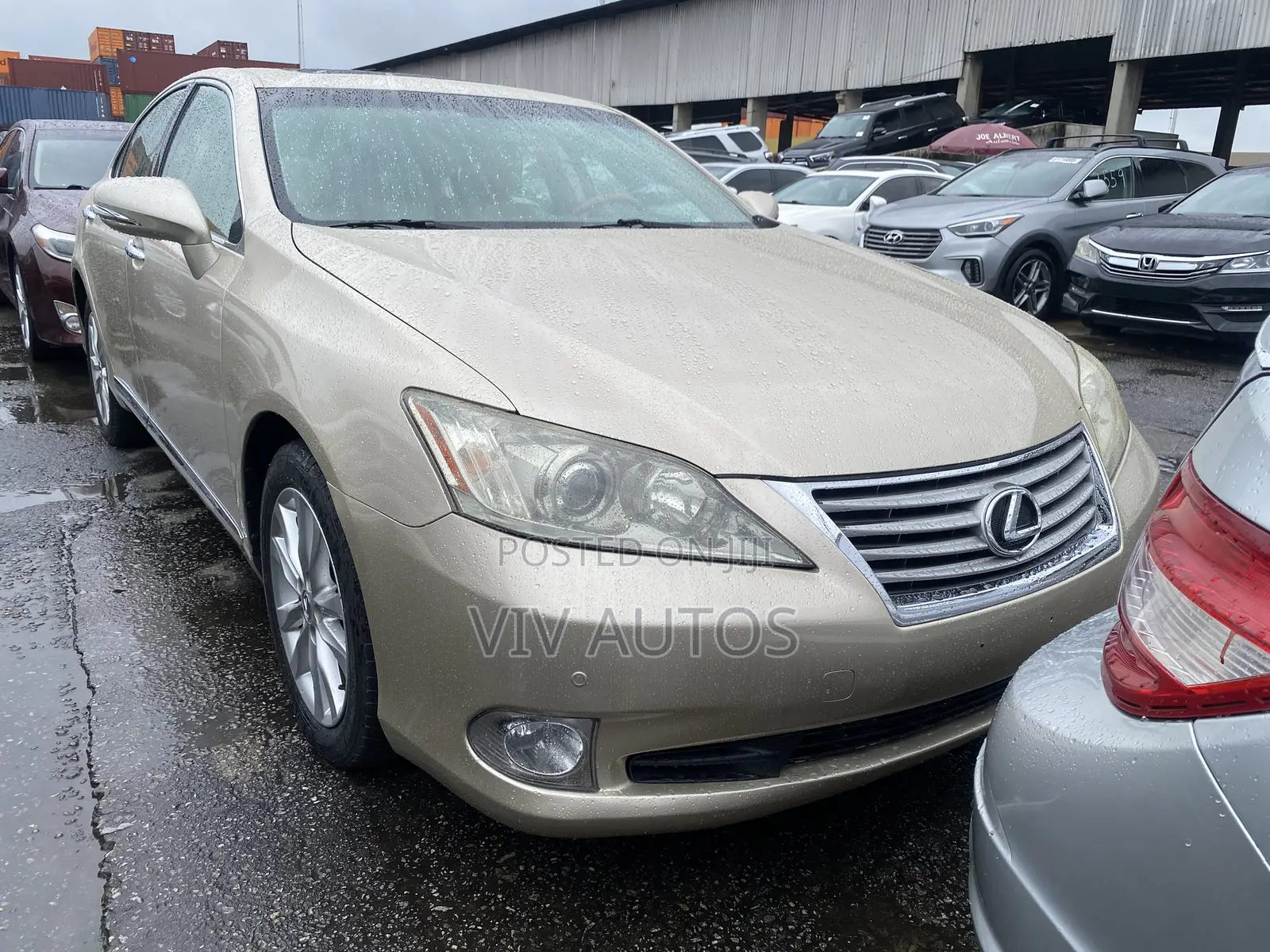 Lexus ES 350 2010 Gold