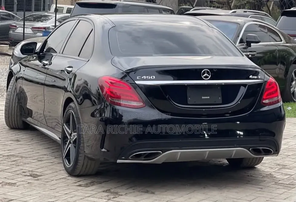Mercedes-Benz C450 2016 Black