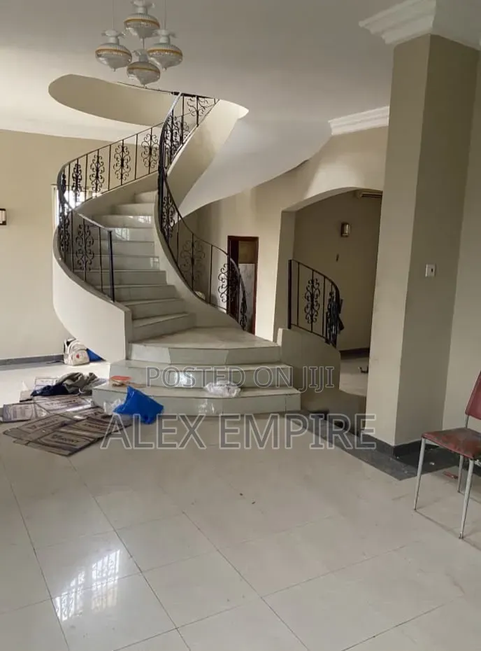 5bdrm Duplex in Osborne Foreshore Estate for rent