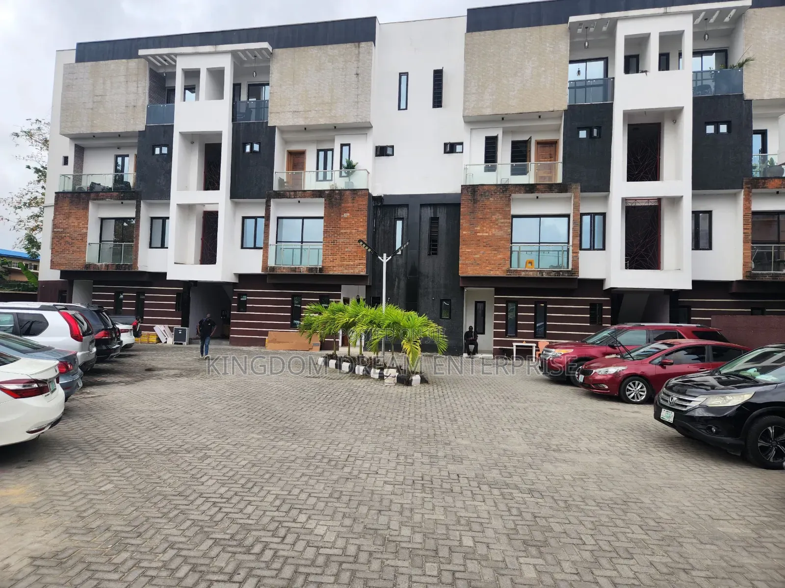 4bdrm Maisonette in Ikoyi South West for sale