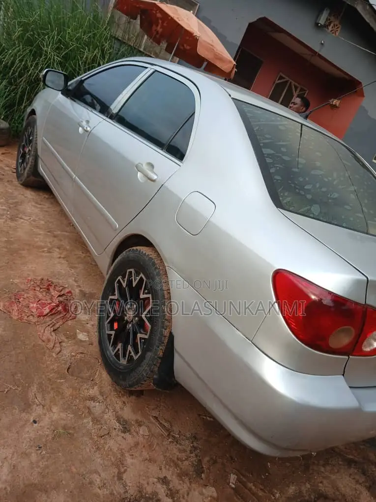 Toyota Corolla 2006 Silver