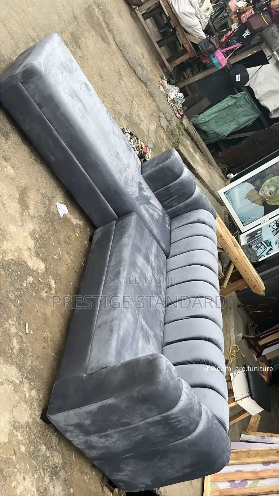 A Standard 6 Seater L Shape