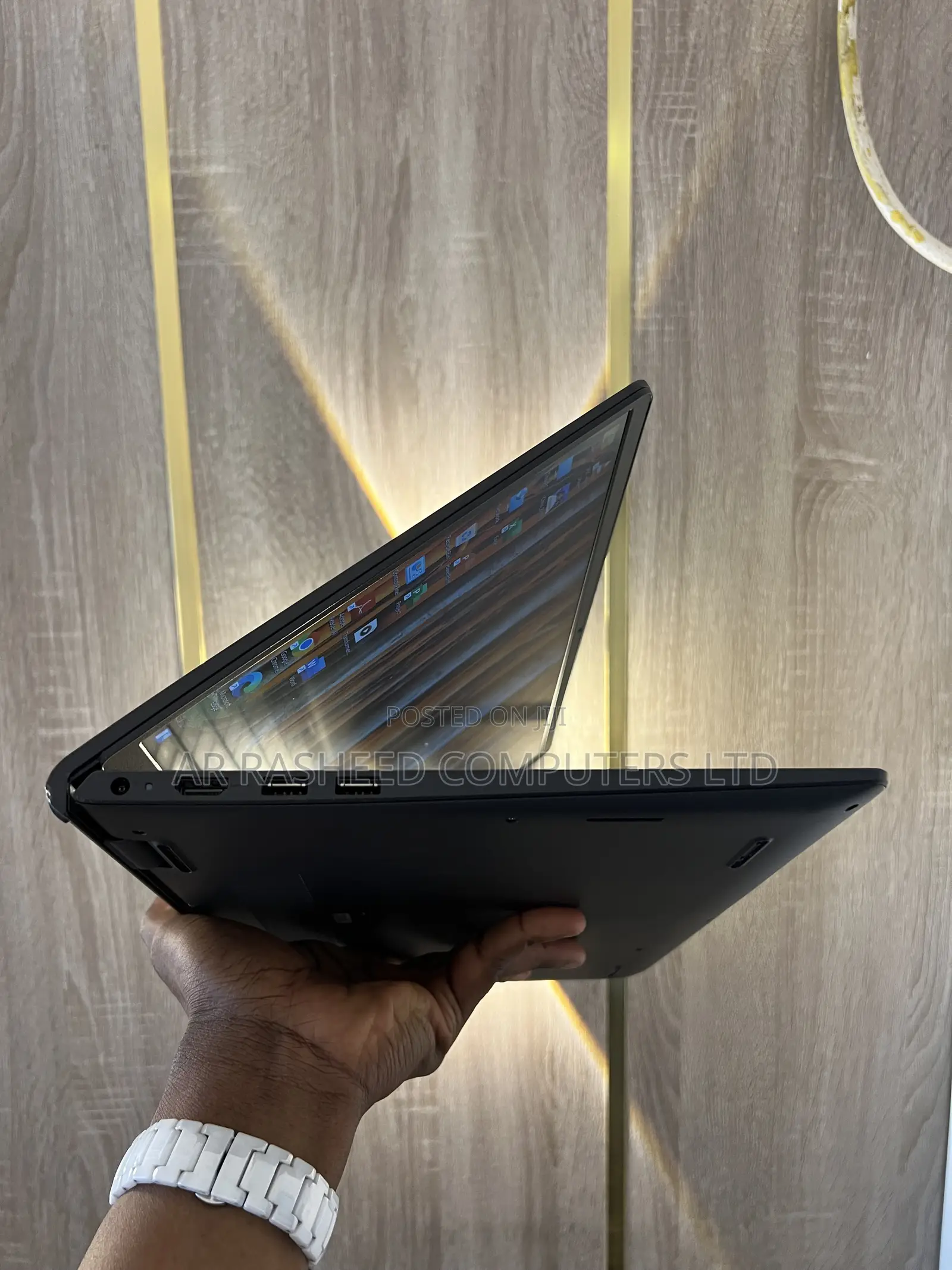 Laptop Dell Inspiron 15 8GB Intel Core i5 SSD 256GB