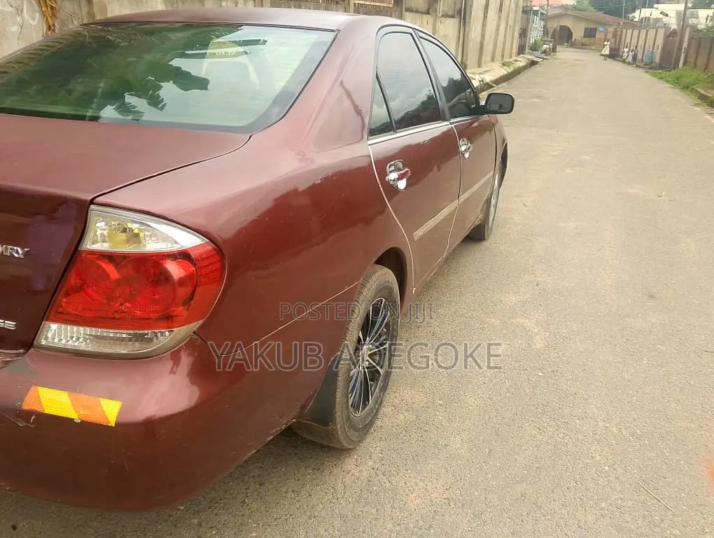 Toyota Camry 2006 Burgundy