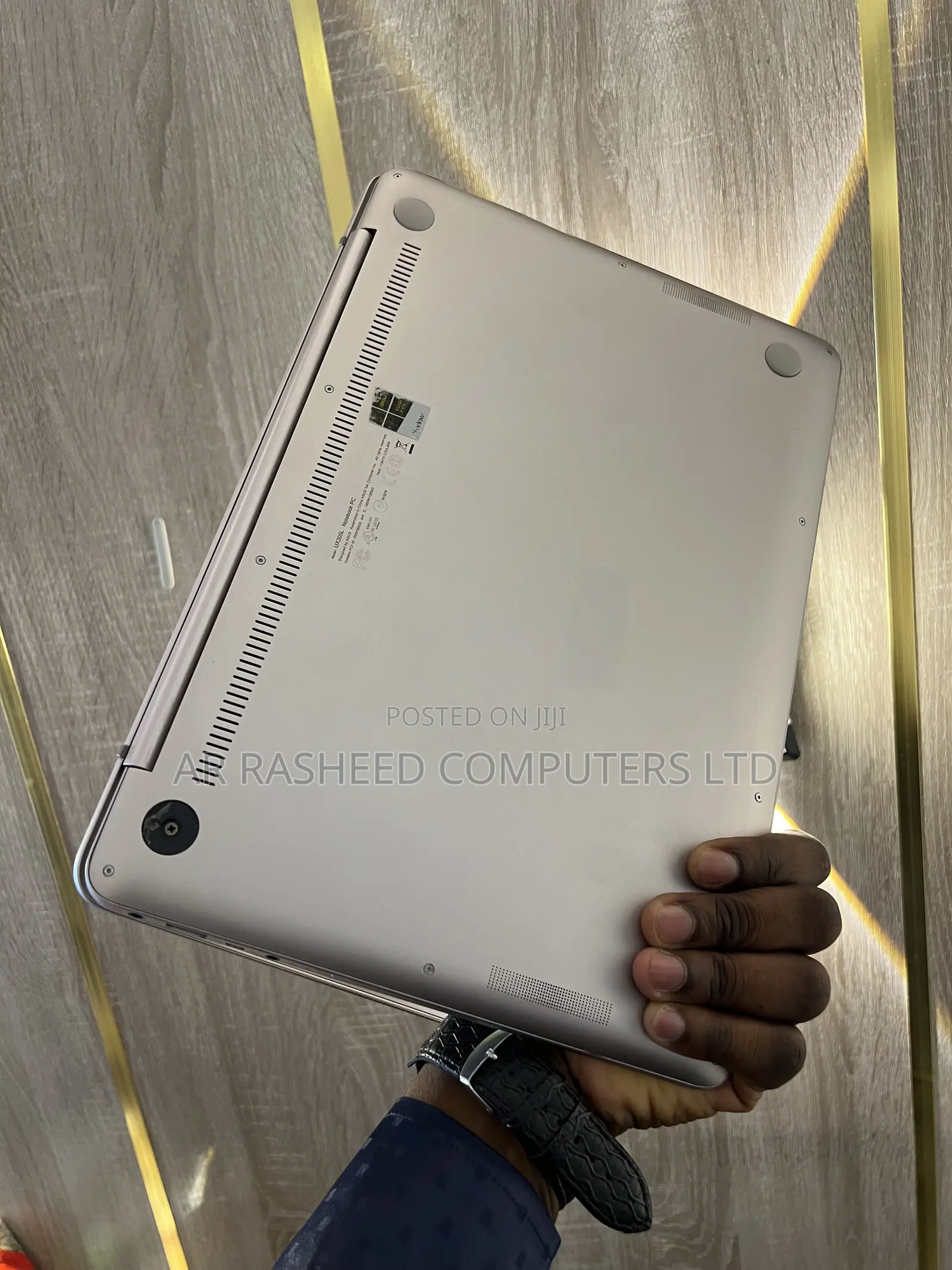 Laptop Asus ZenBook 13 UX331UN 8GB Intel Core i5 SSD 256GB