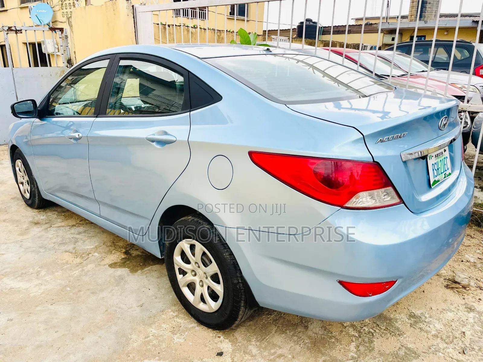 Hyundai Accent GLS 4dr Sedan (1.6L 4cyl 6M) 2014 Red