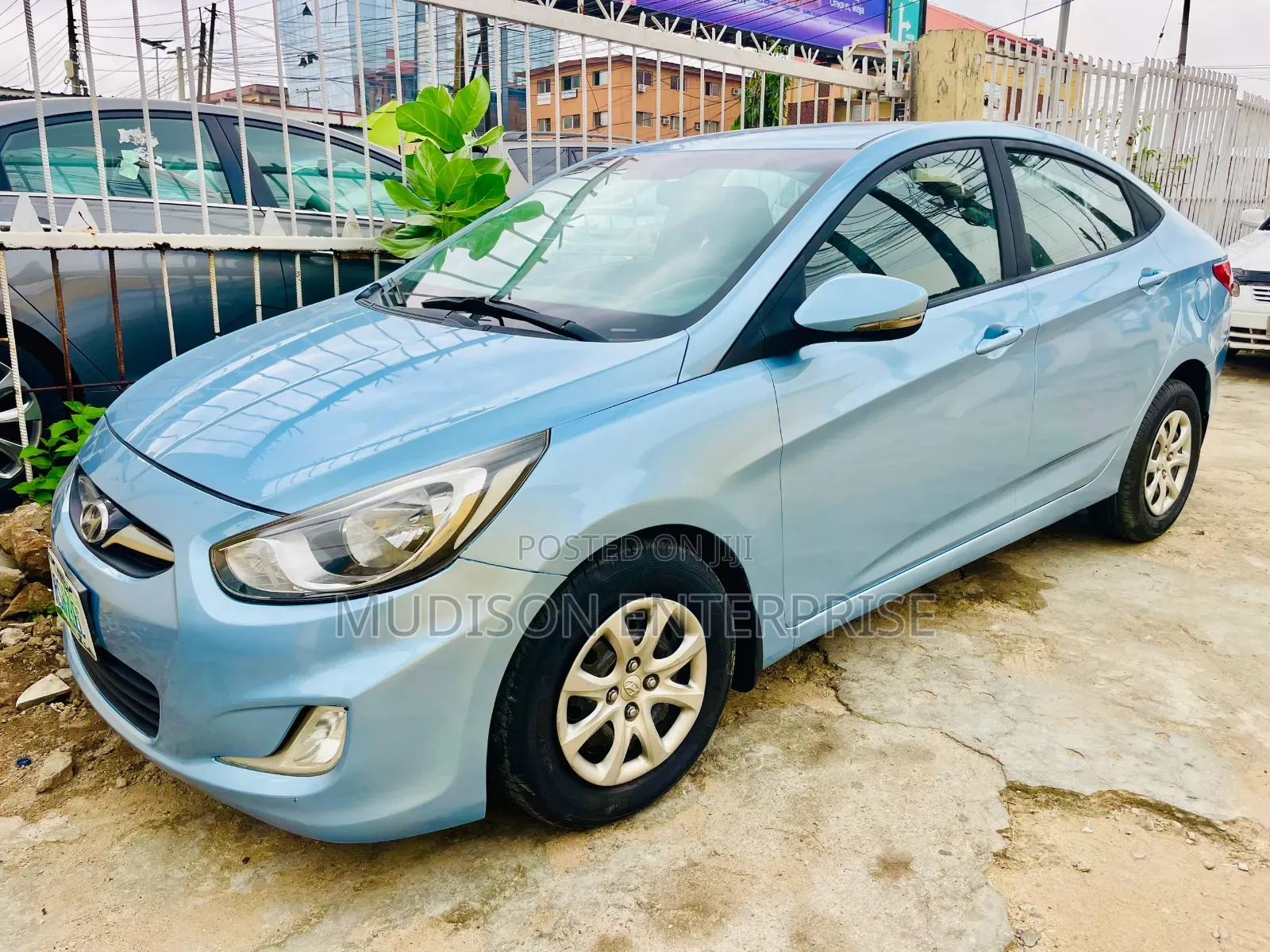 Hyundai Accent GLS 4dr Sedan (1.6L 4cyl 6M) 2014 Red