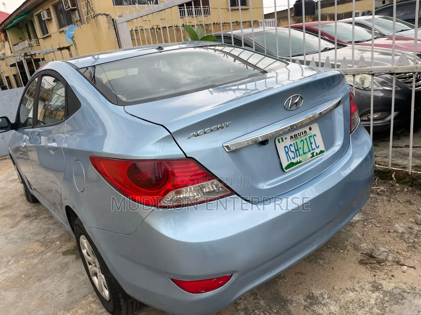 Hyundai Accent GLS 4dr Sedan (1.6L 4cyl 6M) 2014 Red