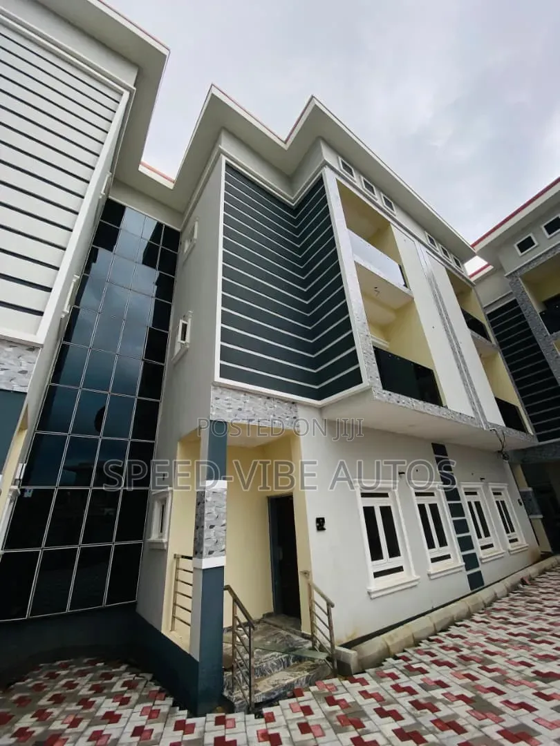 Furnished 4bdrm Townhouse/Terrace in Guzape District for sale