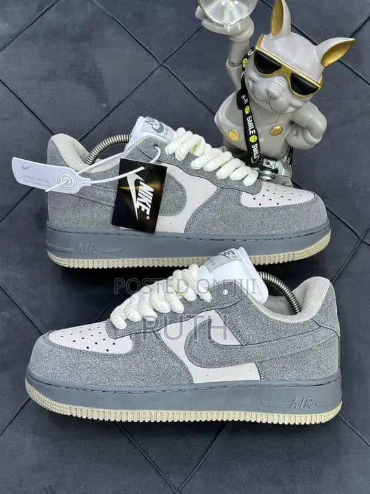Stylish Unisex Casual Sports Shoes