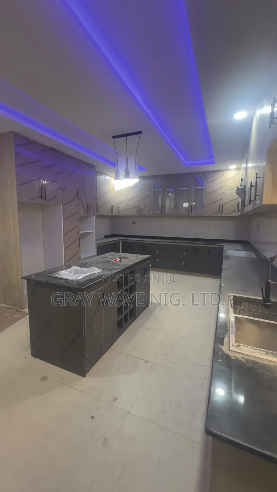 5bdrm Duplex in Galadimawa for sale