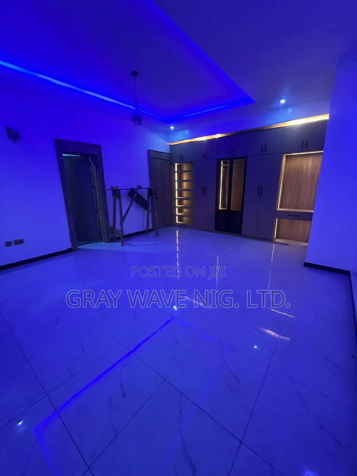 5bdrm Duplex in Galadimawa for sale