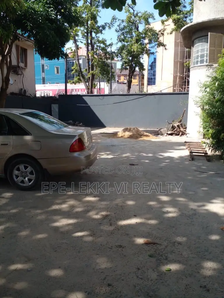 Commercial Duplex for Lease in South West Ikoyi Lagos